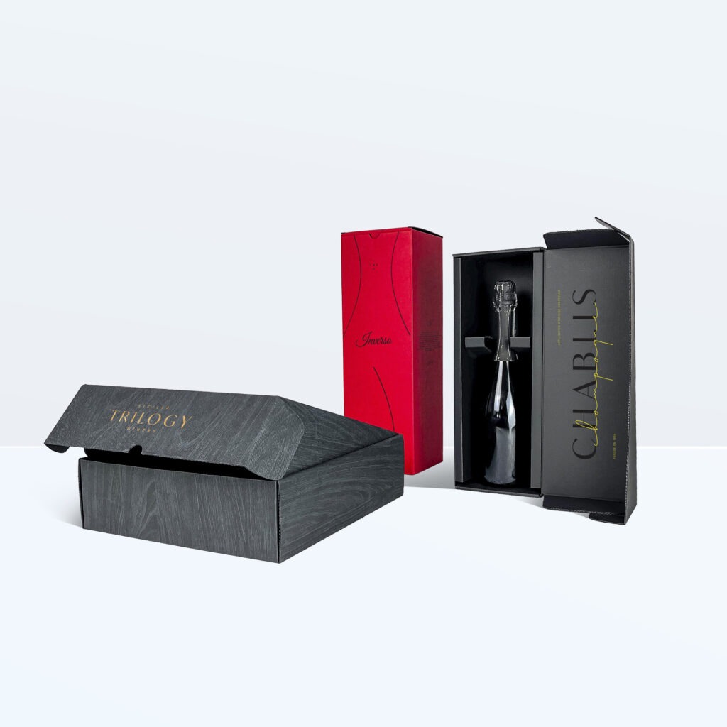 Gift boxes for bottles made of coated cardboard